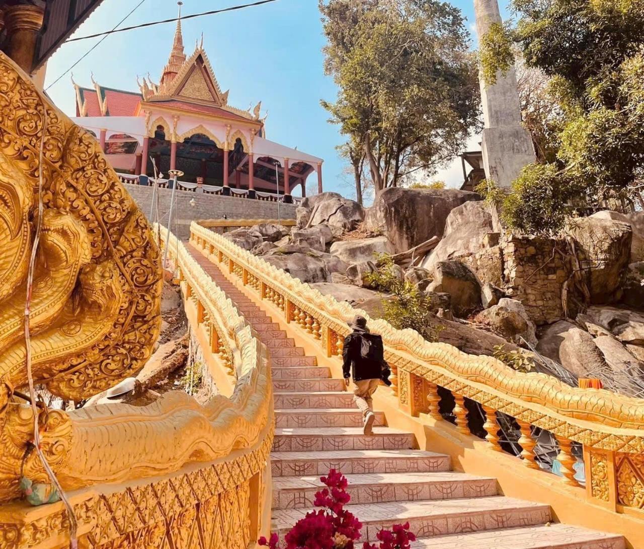 Huong Tram Homestay Ho Da Buitenkant foto